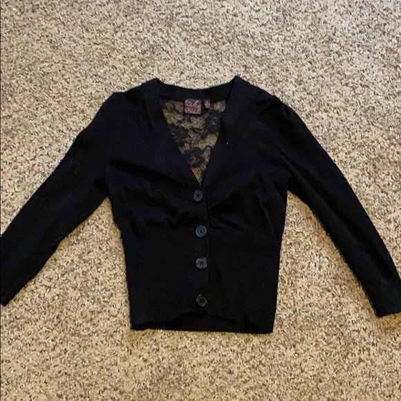 Take Out Black Blouse Size M - Picture 1 of 3